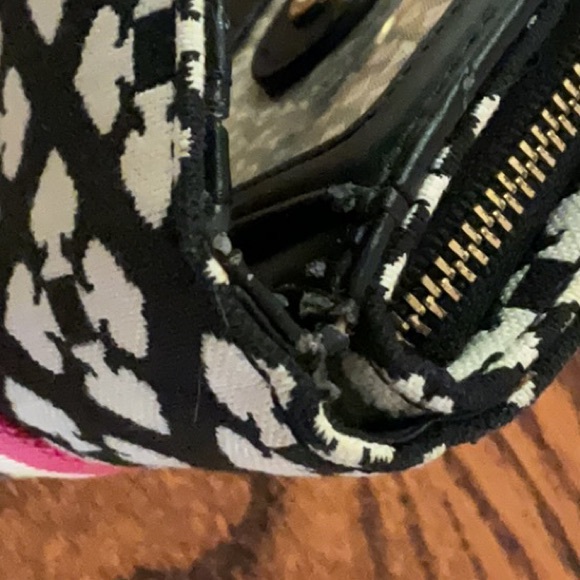 Kate Spade Black and Cream Patterned Wallet with Pink Accent - Picture 15 of 16